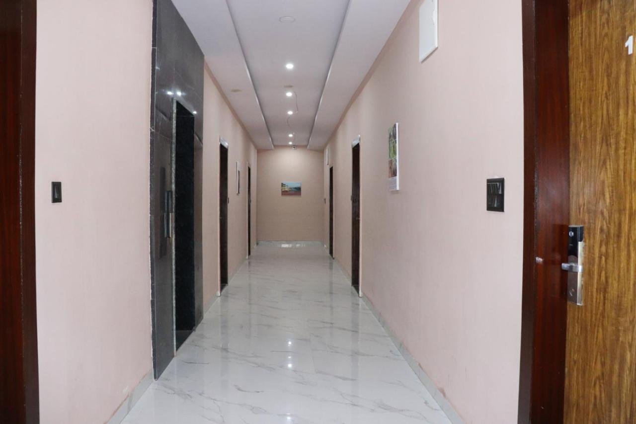 Pat Hotels Indore Extérieur photo